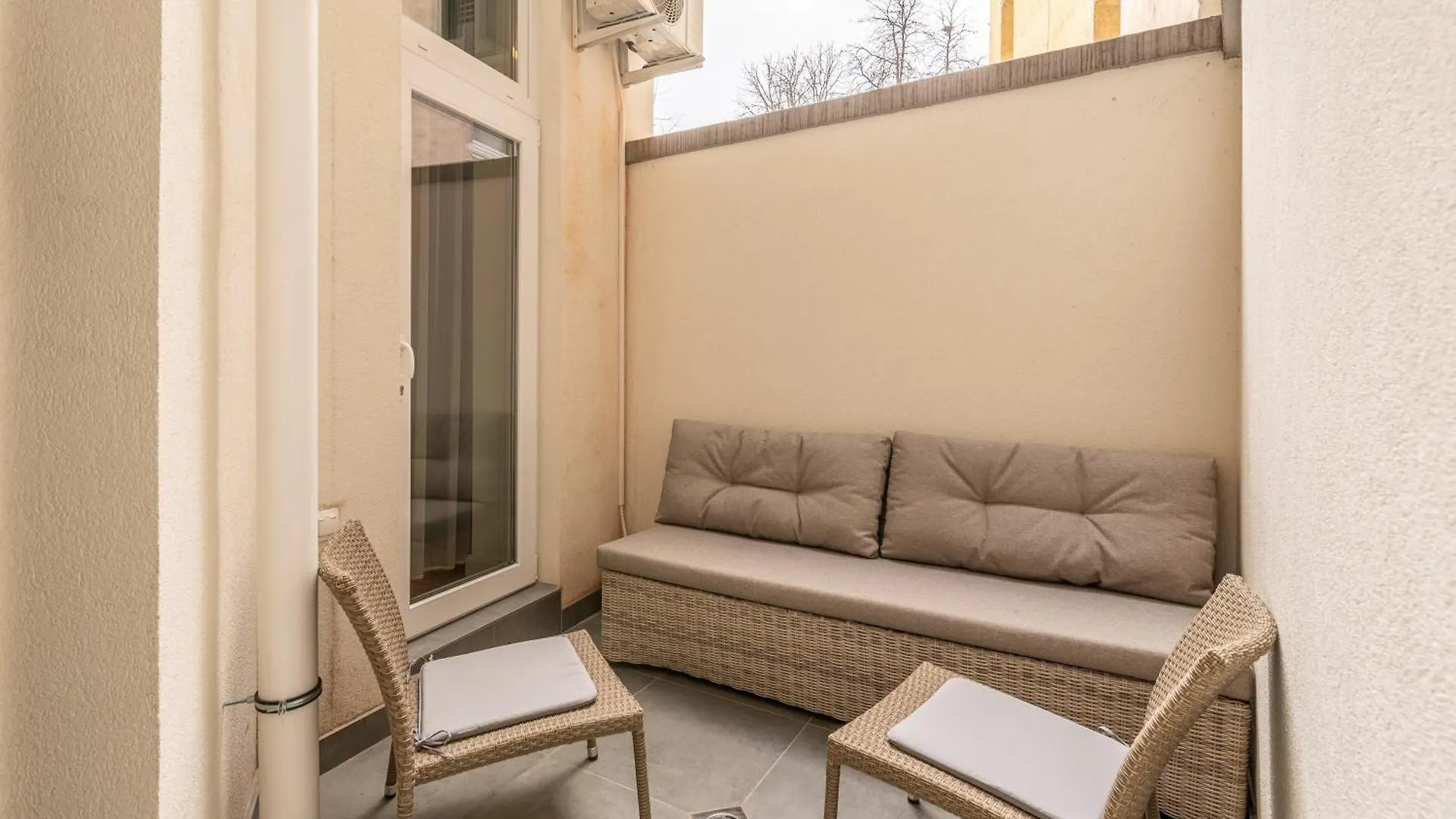 Apartment With Private Terrace - Near Gellert Thermal Bath Budapest 0*,